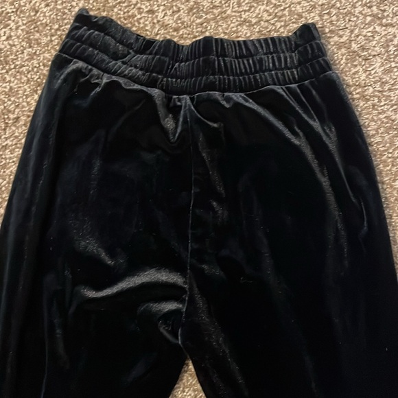 Black Velvet Jogger set - Picture 8 of 9
